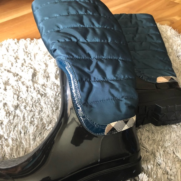 Burberry Women Rain Boots size 38 - Picture 2 of 4